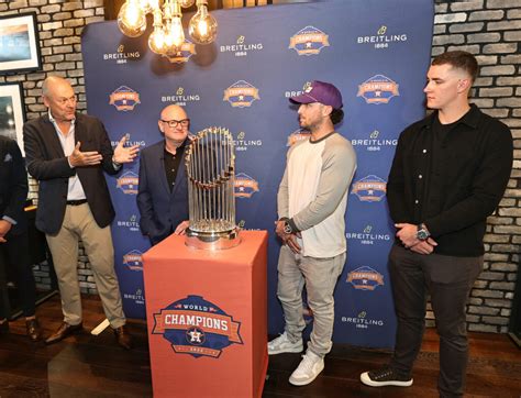 Astros and Astronauts Team Up For Exciting New Store Opening 